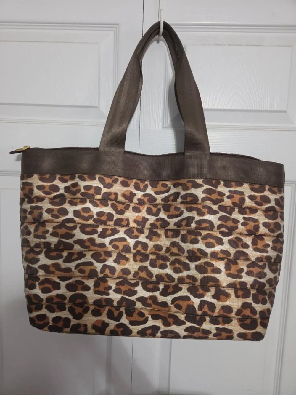 Harveys Seatbelt Leopard Print Large Boat Tote Bag